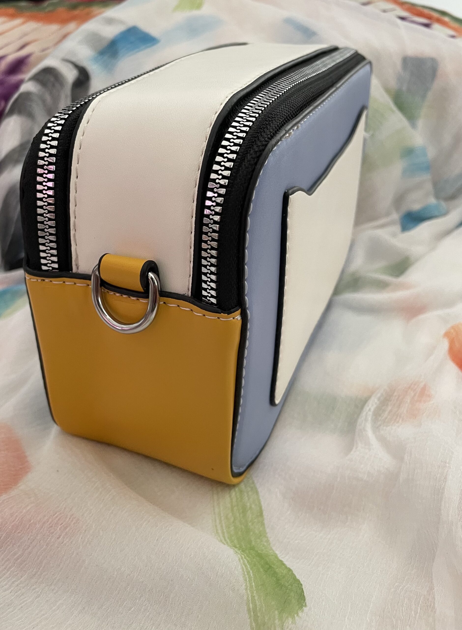 Swagger Box Bag - Image 3