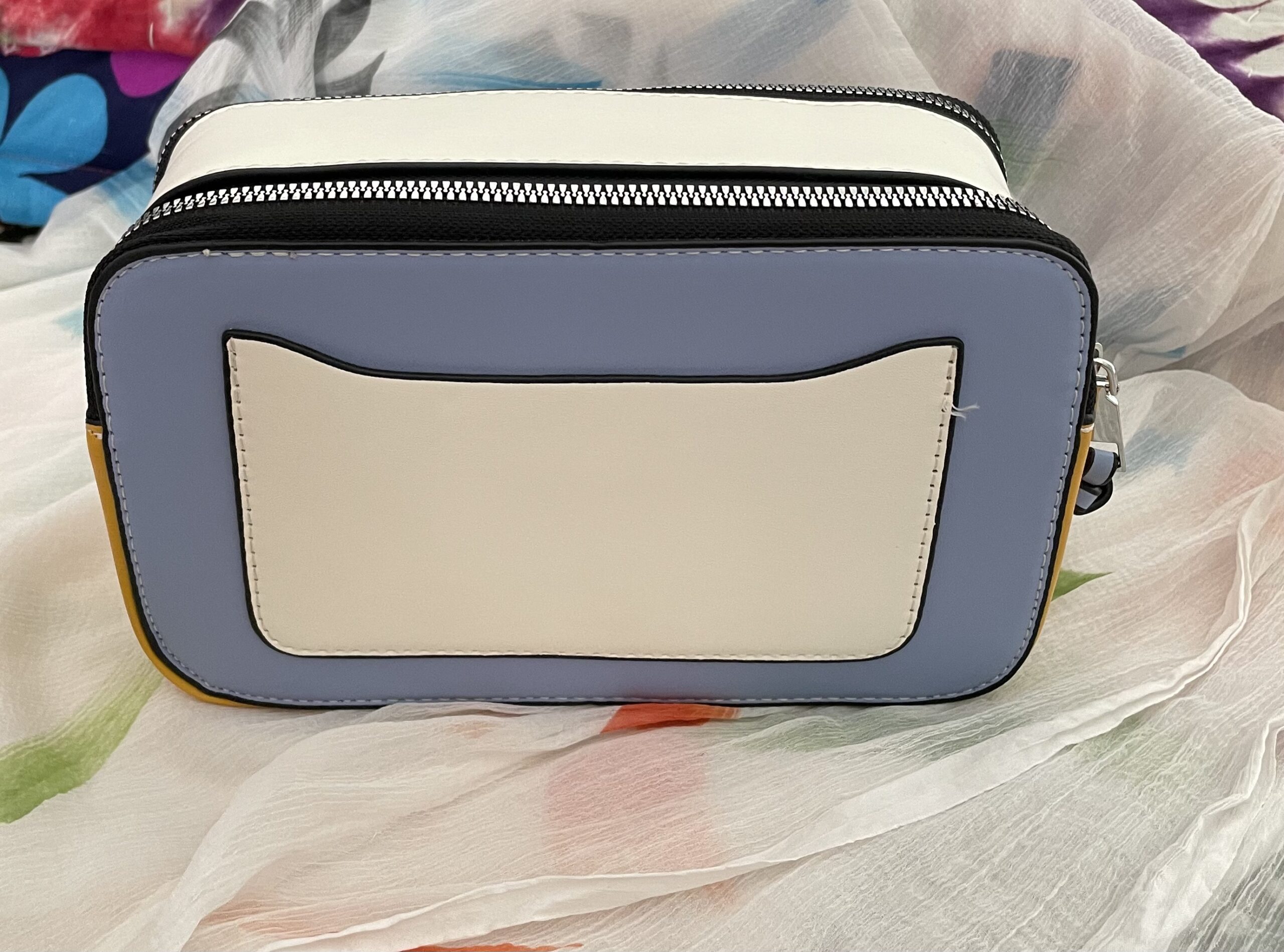 Swagger Box Bag - Image 4